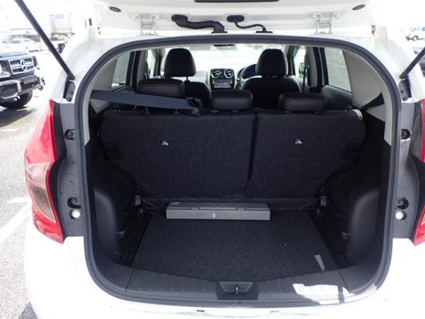 Nissan Note 2015 багажник