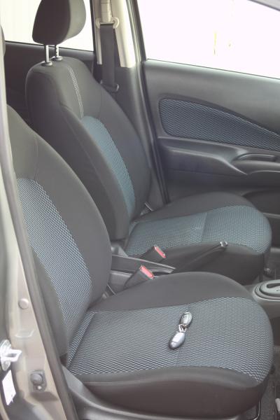 Nissan Note 2015 передние сидения