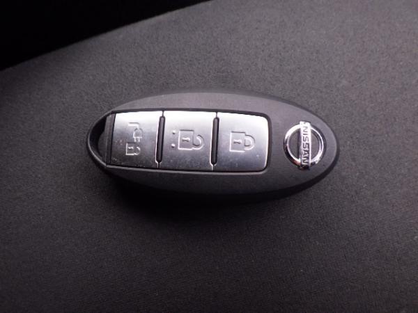 Nissan Leaf 2014 ключ