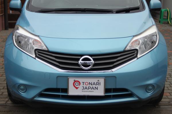 Nissan Note 2014 голубой спереди