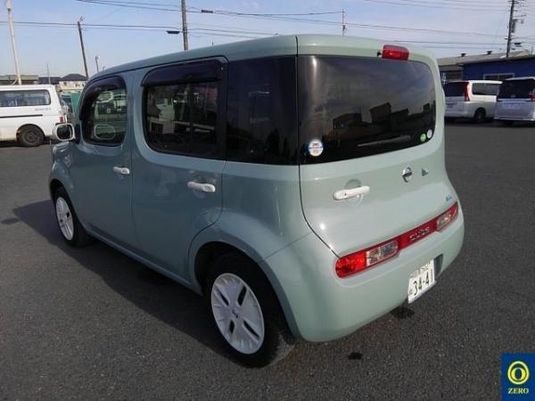 Nissan Cube 2015 голубой сзади