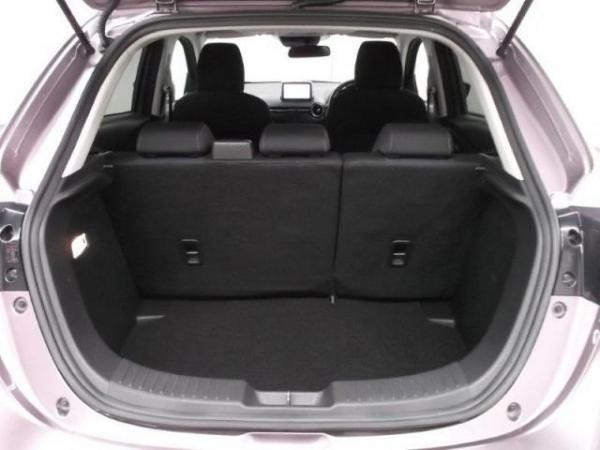 Mazda Demio 2015 багажник