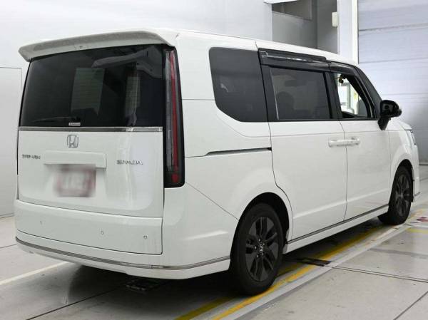 Honda Stepwgn VI