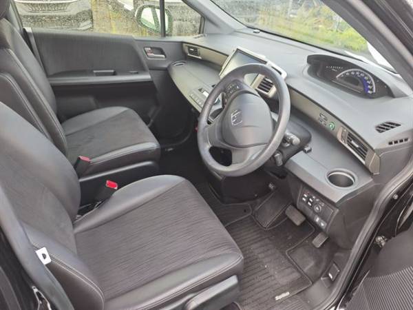 Honda Freed Spike I Рестайлинг