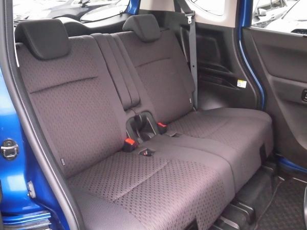 Mitsubishi Delica D:2 Hybrid 2016 сидения