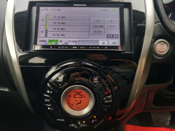 Nissan Note 2015 приборы
