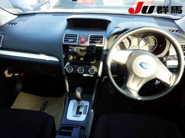Subaru Impreza IV Рестайлинг 2016 салон