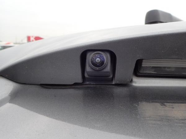 Nissan Note 2015 серый камера