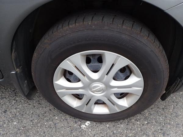 Nissan Note 2015 серый колесо
