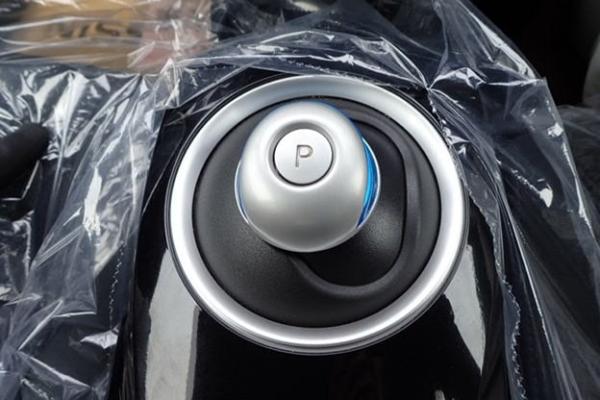 Nissan Leaf 2014 коробка передач
