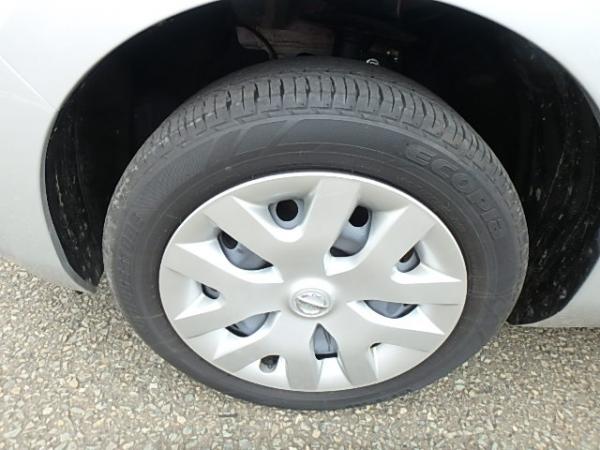 Nissan Leaf 2014 серый передние колесо