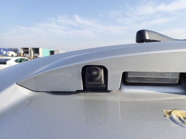 Nissan Note 2015 серый камера