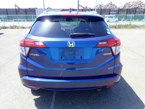 Honda Vezel I Рестайлинг синий сзади