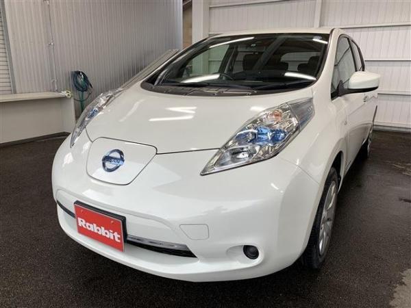 Nissan Leaf I 2016 белый