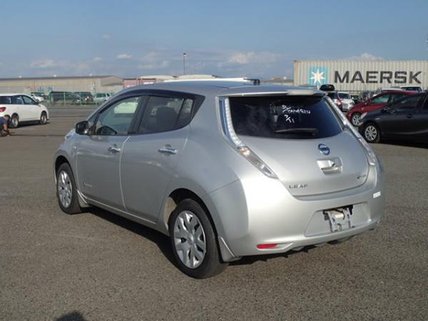 Nissan Leaf I (30kWh)