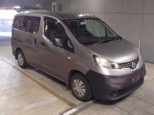Nissan NV200 I