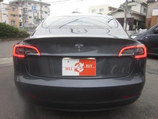 Tesla Model 3 I
