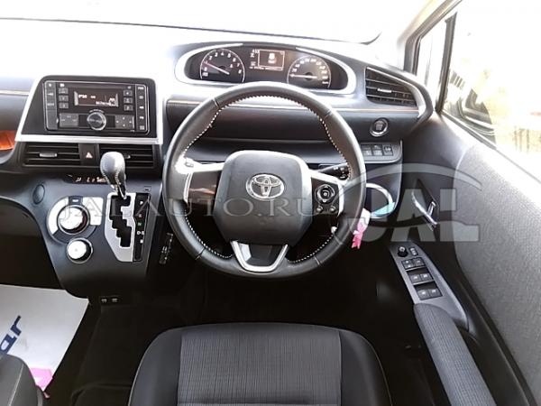 Toyota Sienta II Рестайлинг