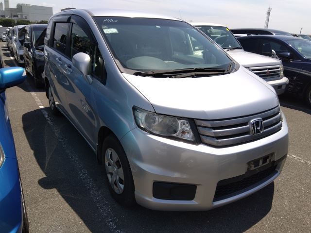 Honda Freed Spike I Рестайлинг