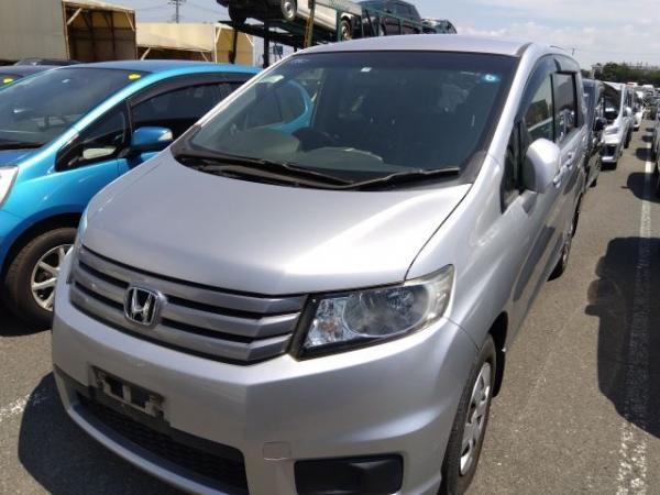 Honda Freed Spike I Рестайлинг