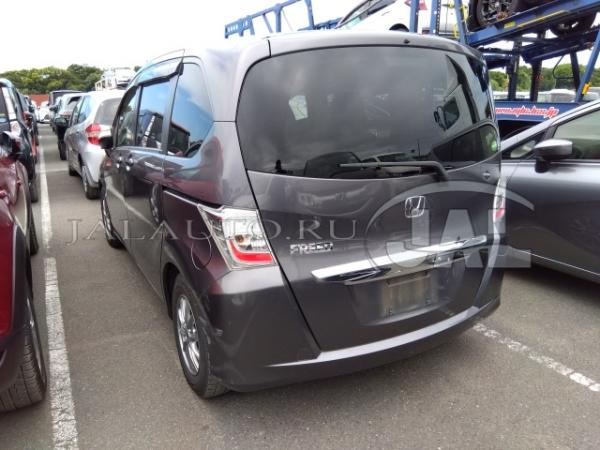 Honda Freed I Рестайлинг